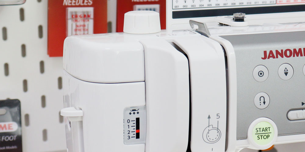 Regulacja docisku stopki maszynie Janome MC6700P