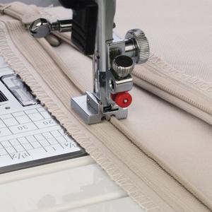 Stopka do wszywania zamków krytych od Janome